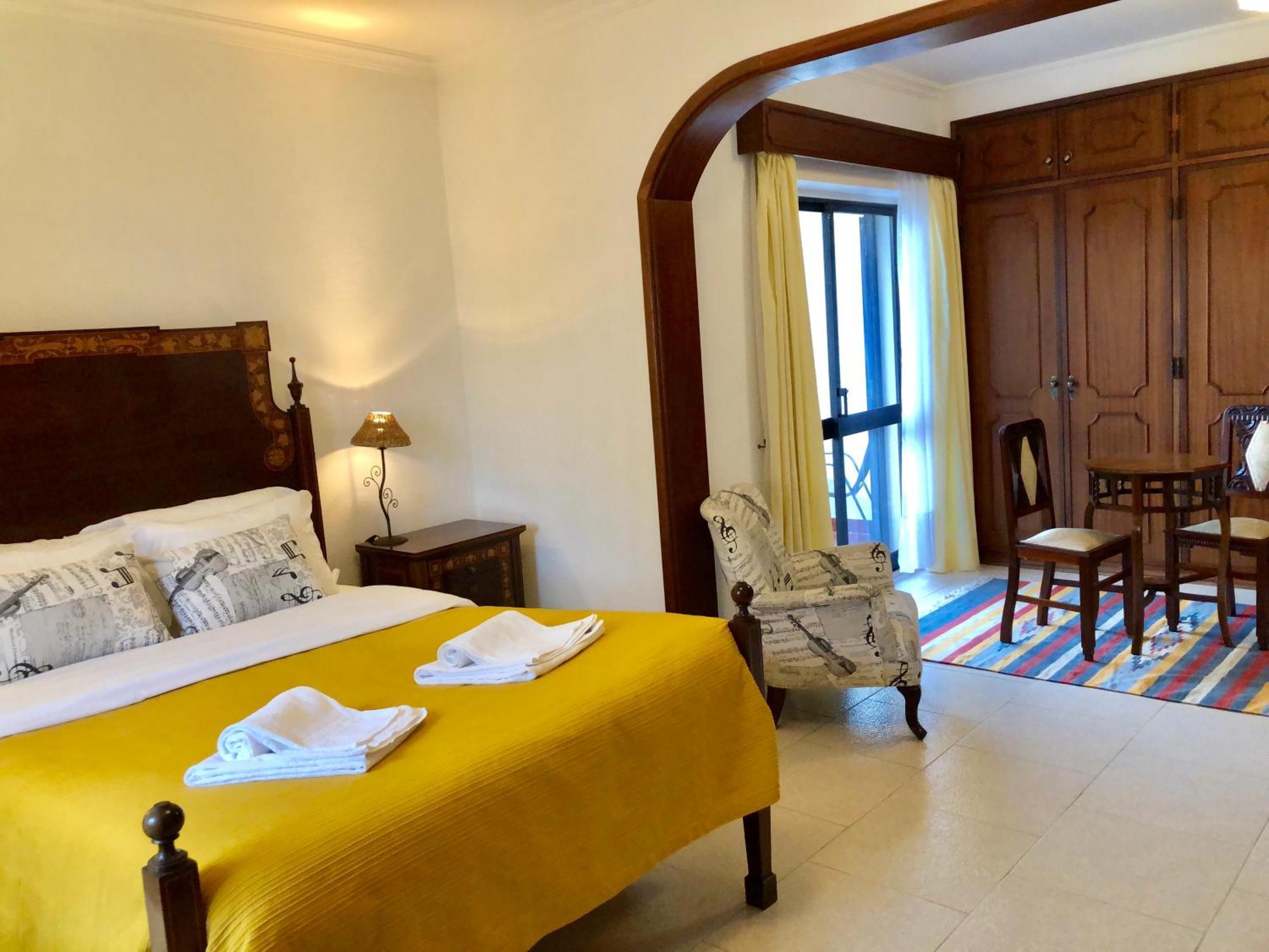 Bed and Breakfast Manelisa Cascais Zimmer foto